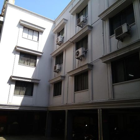 Oyo 14933 Rpr Residency 호텔 첸나이 외부 사진