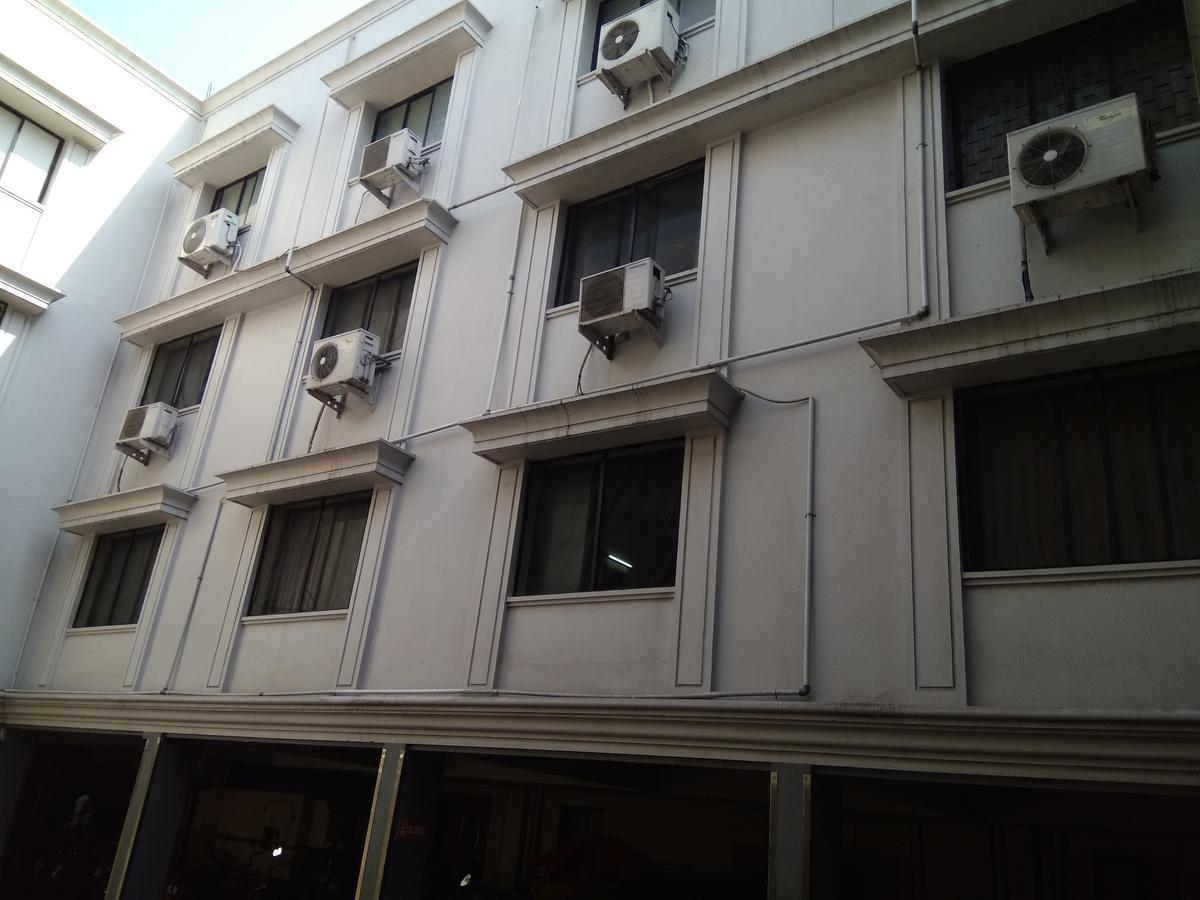 Oyo 14933 Rpr Residency 호텔 첸나이 외부 사진